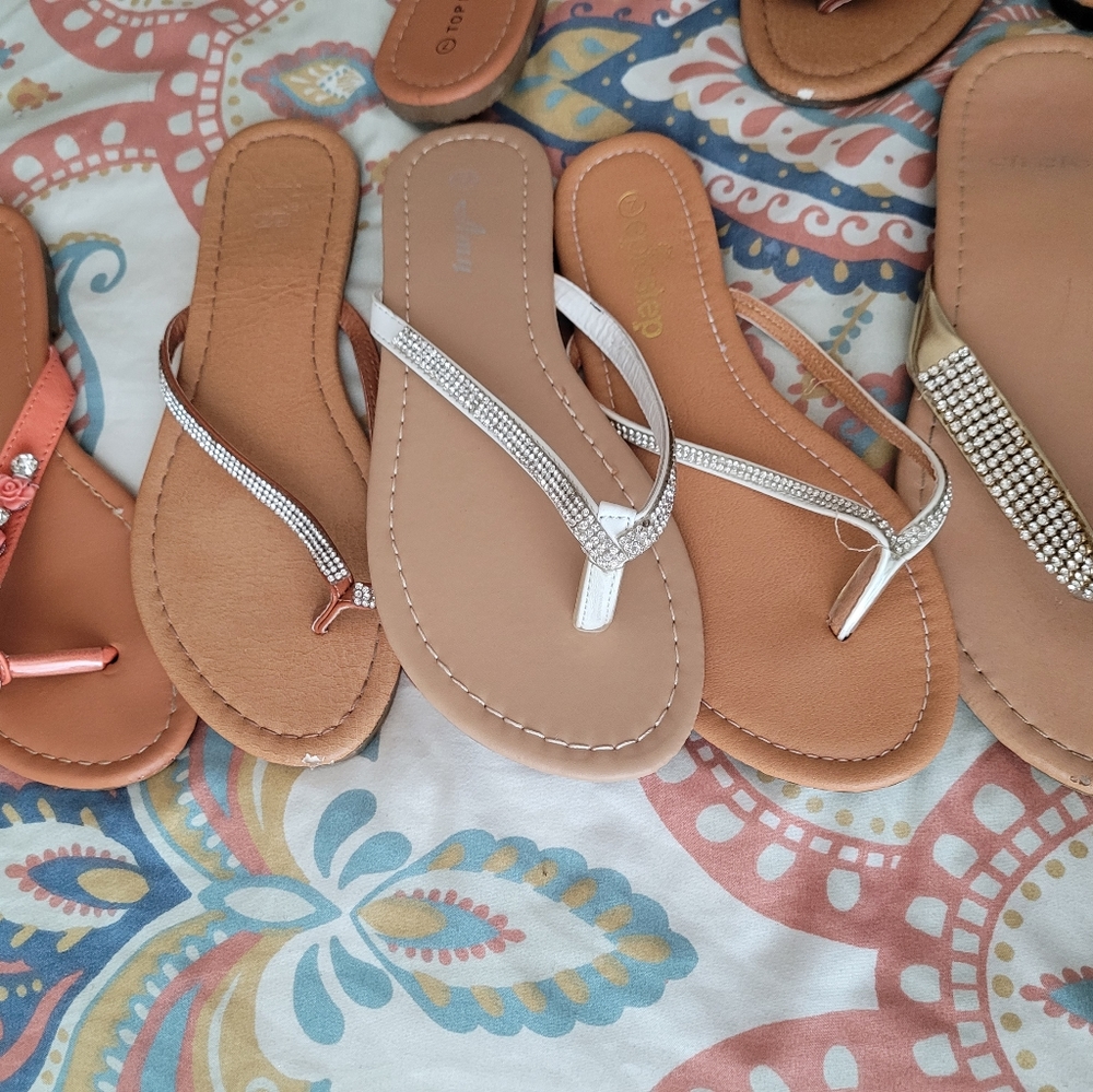 Size 7 Flip Flops